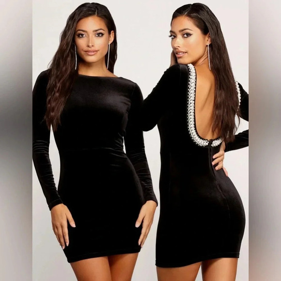 Pearl Velvet Dress - Picture 1 of 5